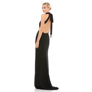 MAC DUGGAL 26118 high neck Gown black
